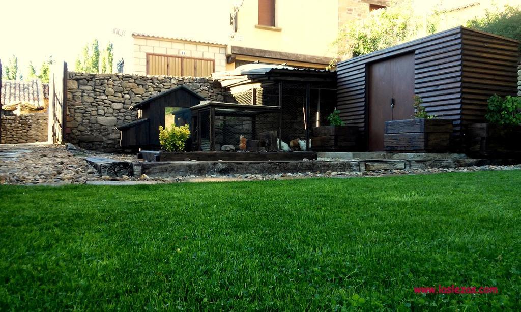 Casa Rural Las Lezas Biel Exterior photo